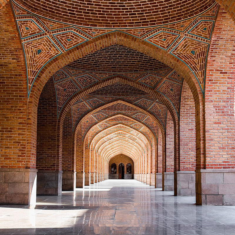 Kabood_(Blue)_mosque,_Tabriz,_Iran-wikimediacommons-site-iremam_0.jpg