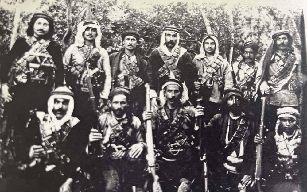 Photo-©Fonds-N-Méouchy-Des-rebelles-syriens-dans-la-Ghouta-damascène-1925-siteiremam