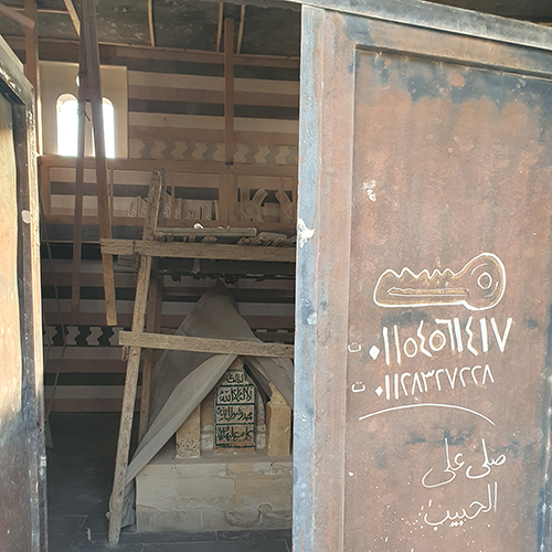 Photo-mausolée-Ibn-Hajar@HadrienCollet-site-iremam-seminaires.jpg