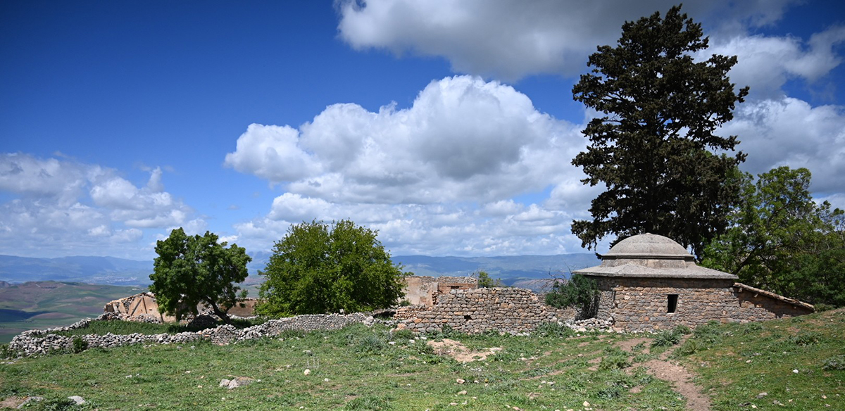  Photo-zaouïa-du-mont-Zouaoui-près-de-Constantine-crédits-D-Guignard-avril-2024